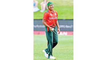 Tigresses Start with a Defeat