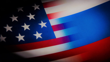 us-russia-flags-filtered.jpg