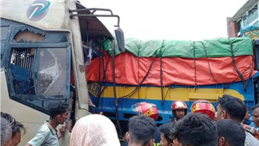 bus-truck-collision-bogura-natore-highway.jpg