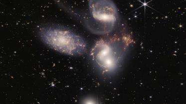 main_image_galaxies_stephans_quintet_sq_nircam_miri_final-5mb.jpg