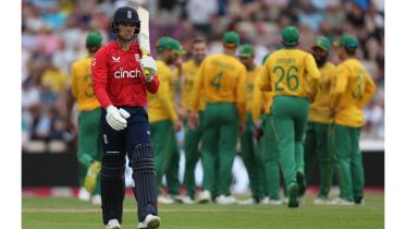 englands_jason_roy_walks_after_losing_his_wicket_off_the_bowling_of_south_africas_anrich_nortje.jpg