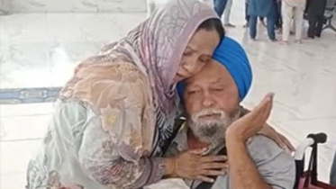 22ksg8k8_indian-sikh-amarjit-singh-pak-sister-kulsoom-akhtar-reunited-in-kartarpur-twitter_625x300_10_september_22.jpg