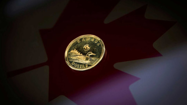 canadian-dollar-hits.jpg