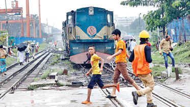 unauthorised level crossing