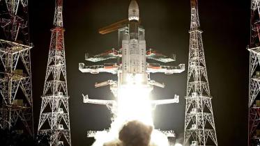 36 OneWeb satellites