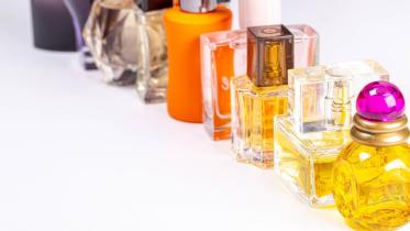 Top 5 mid-range perfumes you need to get today 