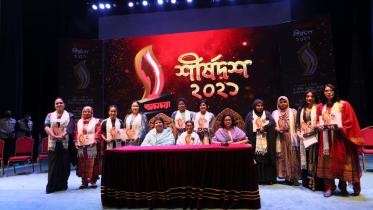 Winners and eminent guests at the Anannya Top Ten Awards 2021.jpg