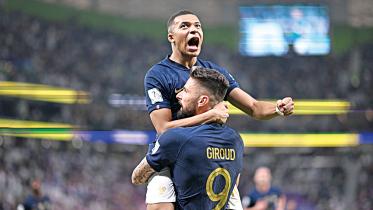 mbappe-giroud.jpg