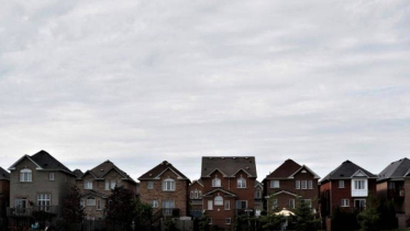 Canada bans most foreigners