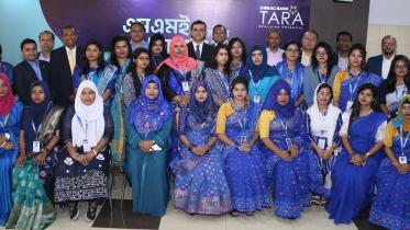 brac_bank_all-female_sales_team_-photo_2.jpg