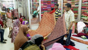 Eid sales gaining momentum in Barishal