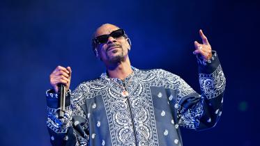 220209-snoop-dog-2021-ac-937p-a869c3.jpg