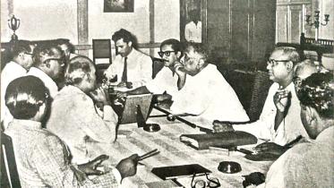 mujibur-rahman-with-sher-e-bangla-a.k.-fazlul-huq.jpg