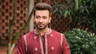 Shakib Khan sends legal notice to SMC, demands Tk 4 crore compensation