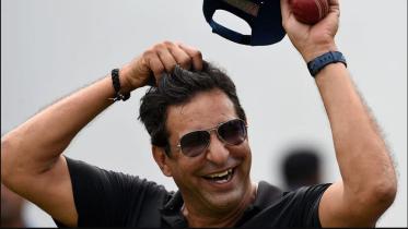 wasim_akram_fox_cricket.jpg