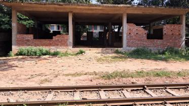chowdhuryhat-station-ctg.jpg