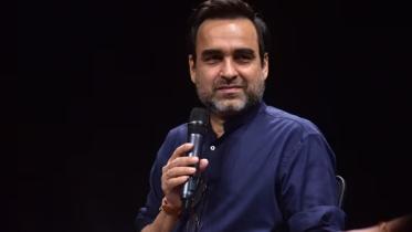pankaj_tripathi_1700895527497_1700895527716.jpg