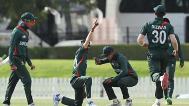 Bangladesh beat India