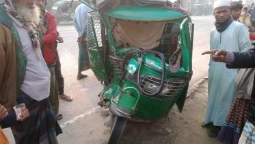 Jamalpur road accident