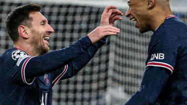 Lionel Messi, Kylian Mbappe.jpg