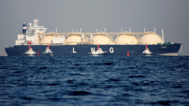 Govt to buy LNG
