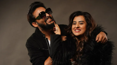 First look at ‘Flashback’s’ stars unveiled