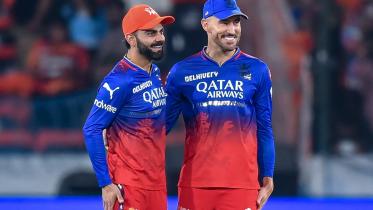 Faf du Plessis, Virat Kohli.jpg