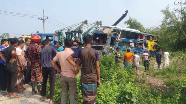 5 killed in Cumilla road accident