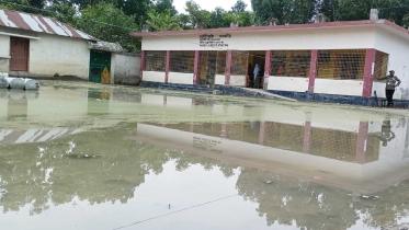 chougachha-school-waterligging.jpg