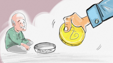 How universal and egalitarian is the 'universal' pension scheme?