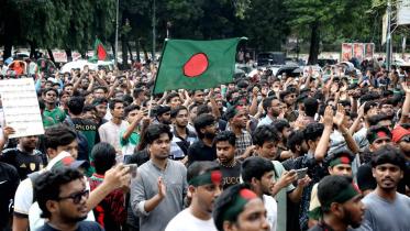 Quota protest march towards Bangabhaban