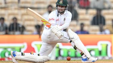 Bangladesh suffers 280-run defeat to India