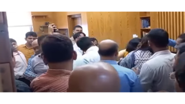 Scuffle over DC postings: Disciplinary action recommended against 17 deputy secretaries