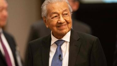 Mahathir Mohamad admitted to heart institute