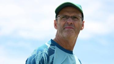 Gary Kirsten.jpg