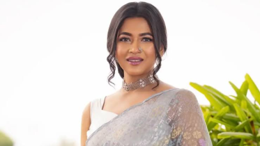 Azmeri Haque Badhan steps away from Lamia Chowdhury’s ‘Meyeder Golpo’.png