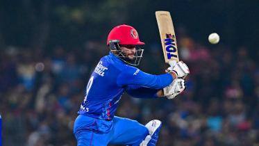 Azmatullah Omarzai.jpg