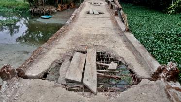 patuakhali-iron-bridge-01.jpg
