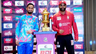 Mohammad Mithun, Tamim Iqbal.jpg