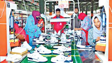Expat brothers build shoes factories