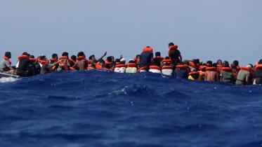 Bangladeshi_migrants at sea