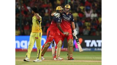 2025-05-03t155058z_2089957329_up1el53180xvn_rtrmadp_3_cricket-ipl-rcb-csk.jpg