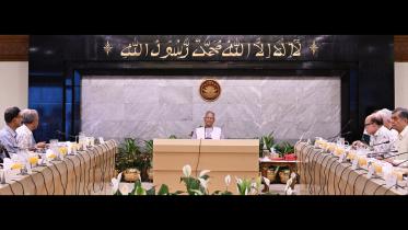 public servants not forced to retire