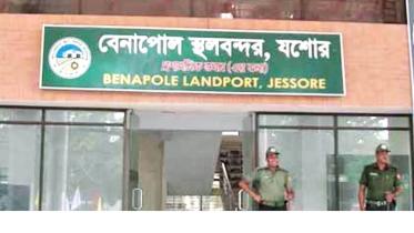 36 Bangladeshis return from India after jail
