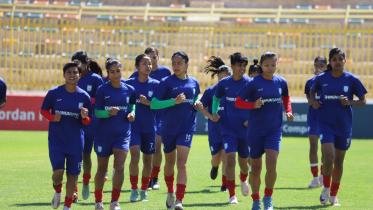 Bangladesh Women's Football.jpg