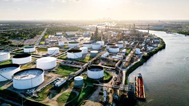 lyondellbasell-houston-refinery.jpg