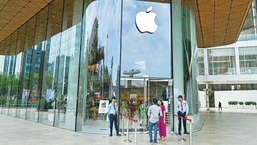 apple-retail-store.jpg
