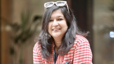 Asked to sing Hindi at Pohela Boishakh despite lifelong Bangla career: Sahana Bajpaie.png