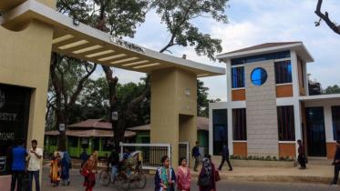 Chhatra League banners at Chittagong University