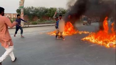 Caught on fire Rajshahi.jpg